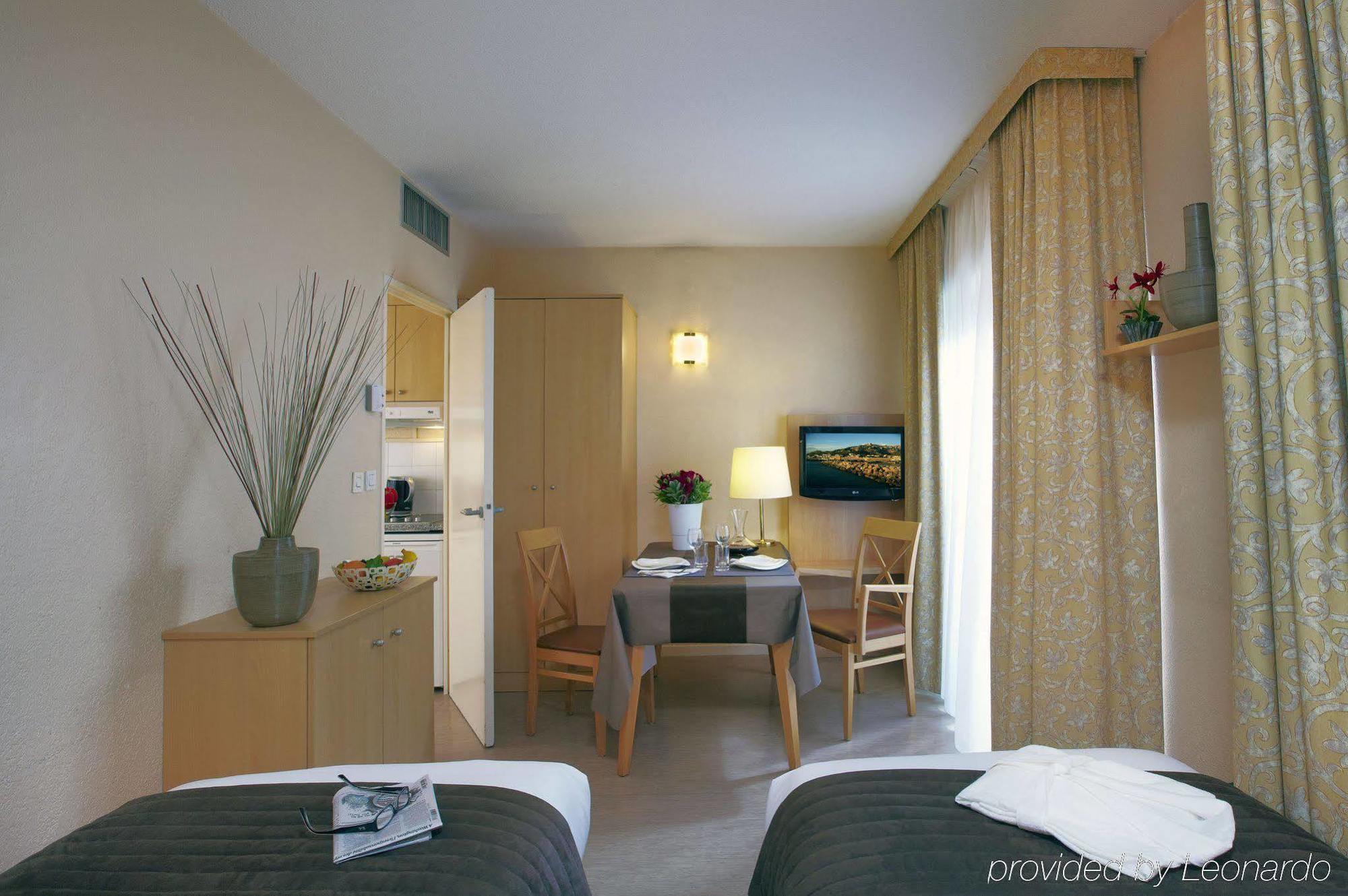 Citadines Prado Chanot Marseille Exterior photo